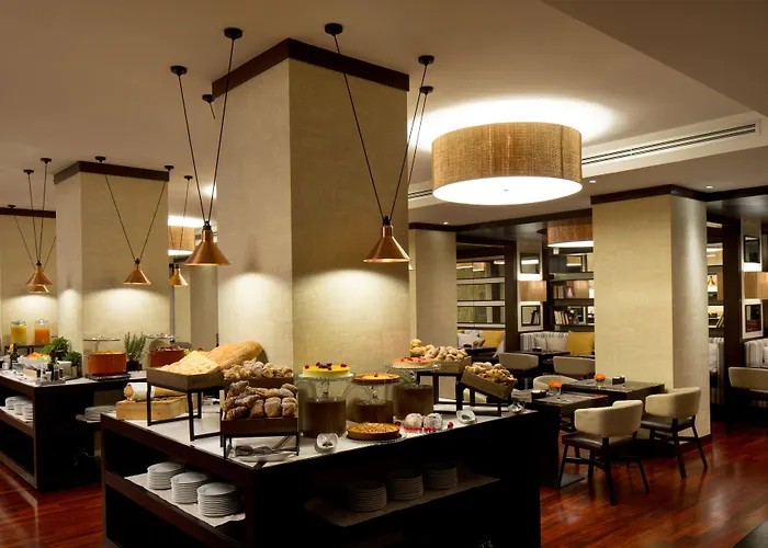 Starhotels Excelsior Hotel