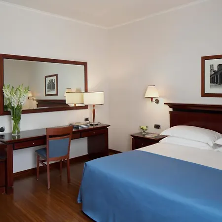 Starhotels Excelsior 4* Bologna