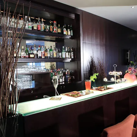 Starhotels Excelsior Hotel Bologne