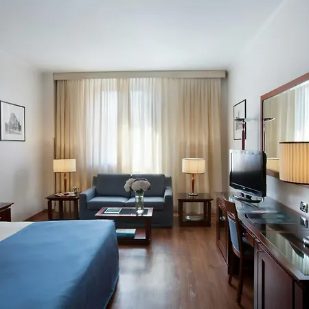 Starhotels Excelsior 4* Bolonia