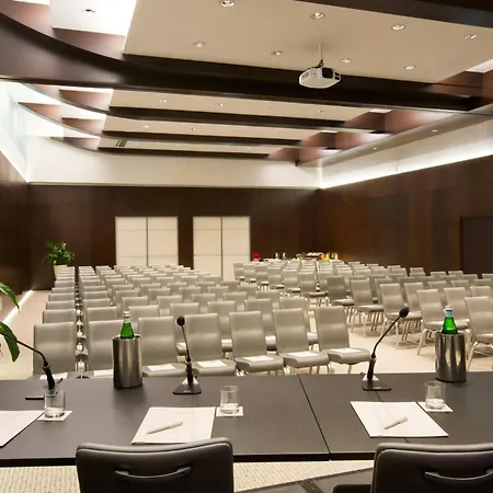Starhotels Excelsior Hotel 4*