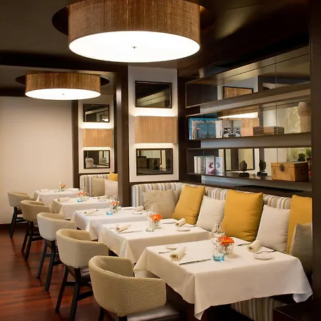 Starhotels Excelsior Hotel