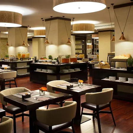 Starhotels Excelsior Bolonia