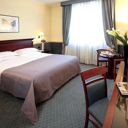Starhotels Excelsior 4* Boloňa