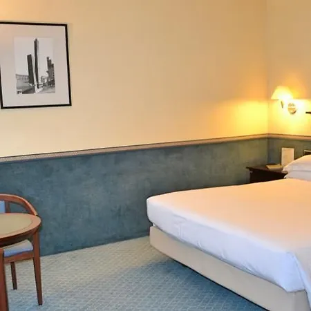 Starhotels Excelsior Hotel 4*