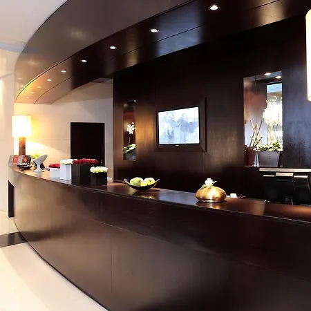 Starhotels Excelsior Hotel Boloňa