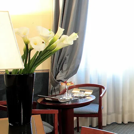 Starhotels Excelsior