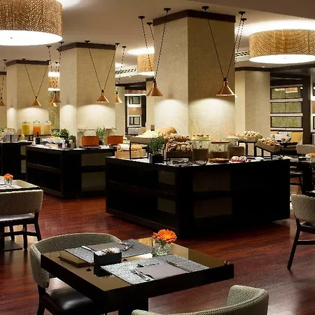 Starhotels Excelsior 4* Bologna