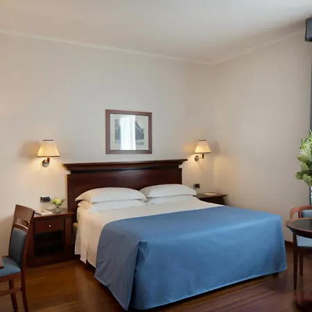 Hotel Starhotels Excelsior 4*