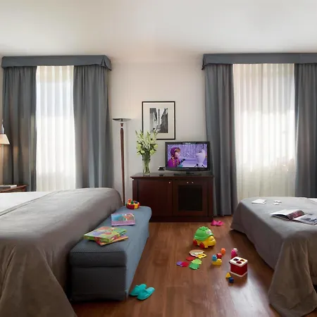 Starhotels Excelsior Hotel 4*