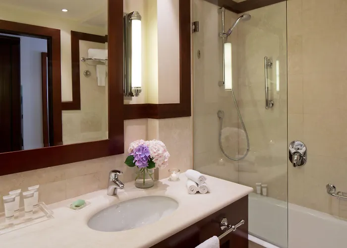 Hotel Starhotels Excelsior 4*